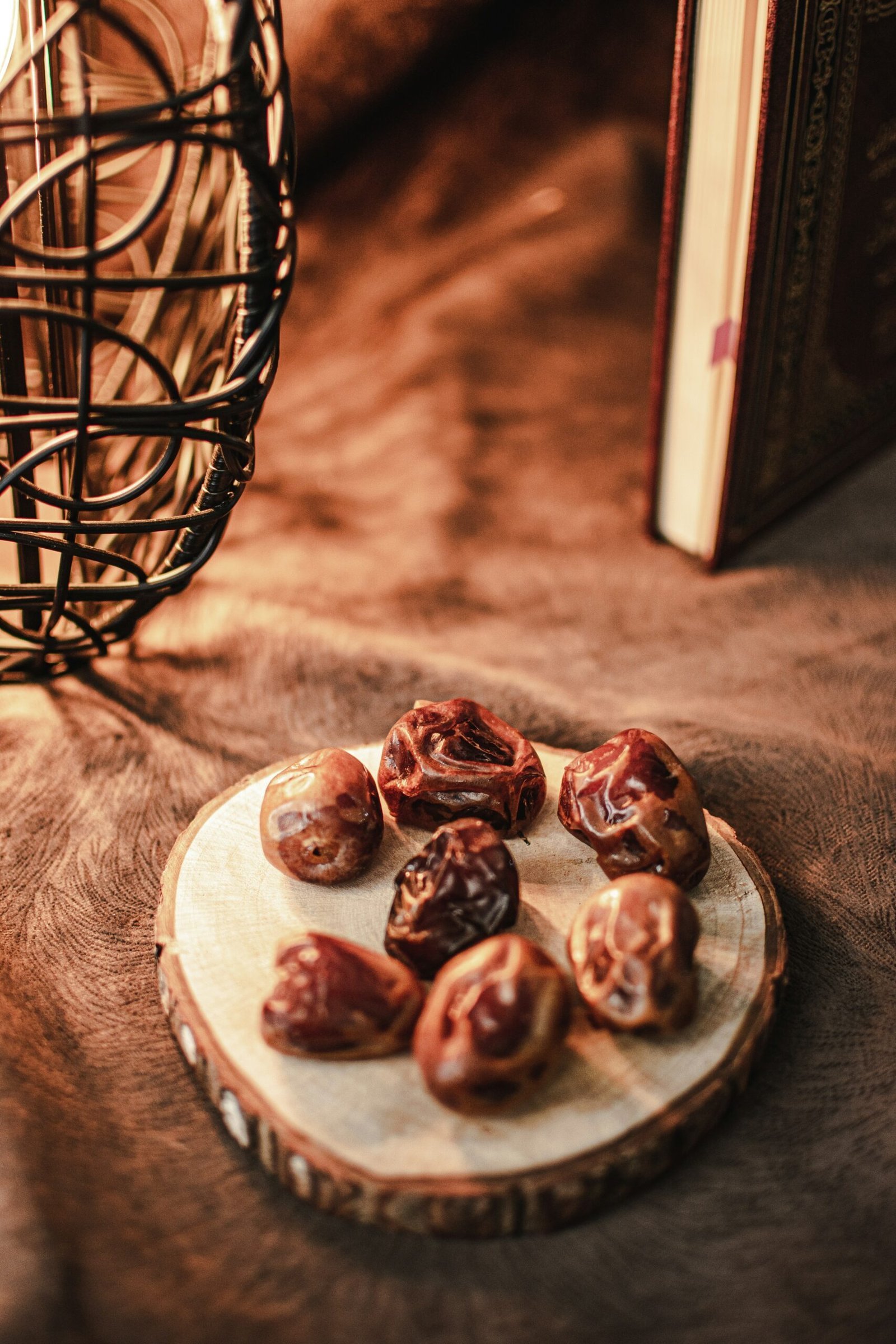 can diabetics eat dates