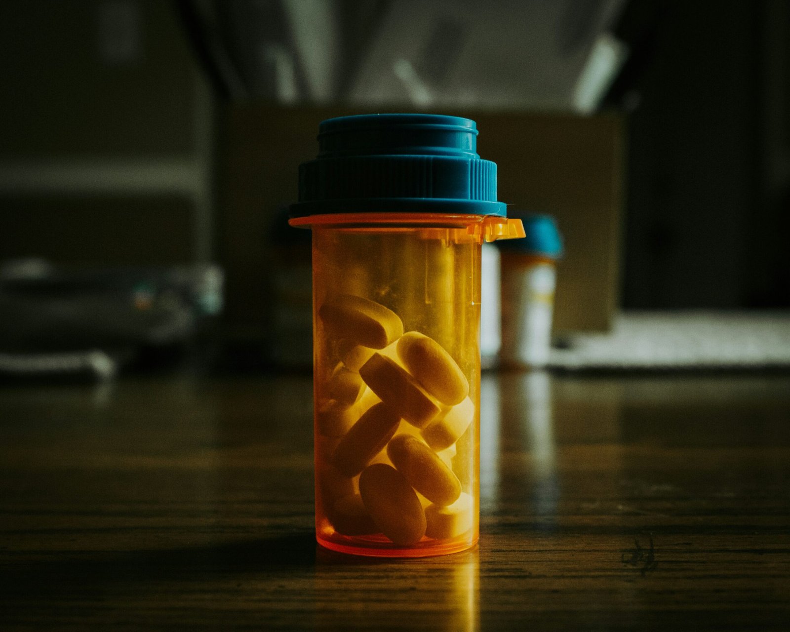 supplement medication interaction pakistan pills on table